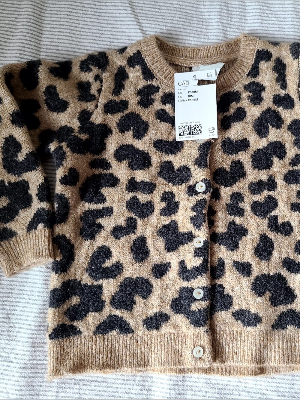 H&M Baby cardigan 🖤